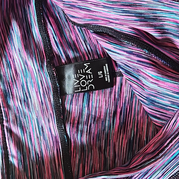 2 Active Capris - Large - Picture 2 of 4